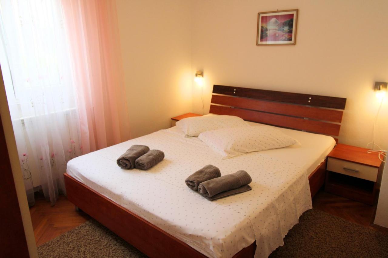 Apartment Valentina Ližnjan Екстериор снимка